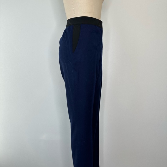 Elie Tahari Elegant Navy Women's Trousers - Picture 4 of 6